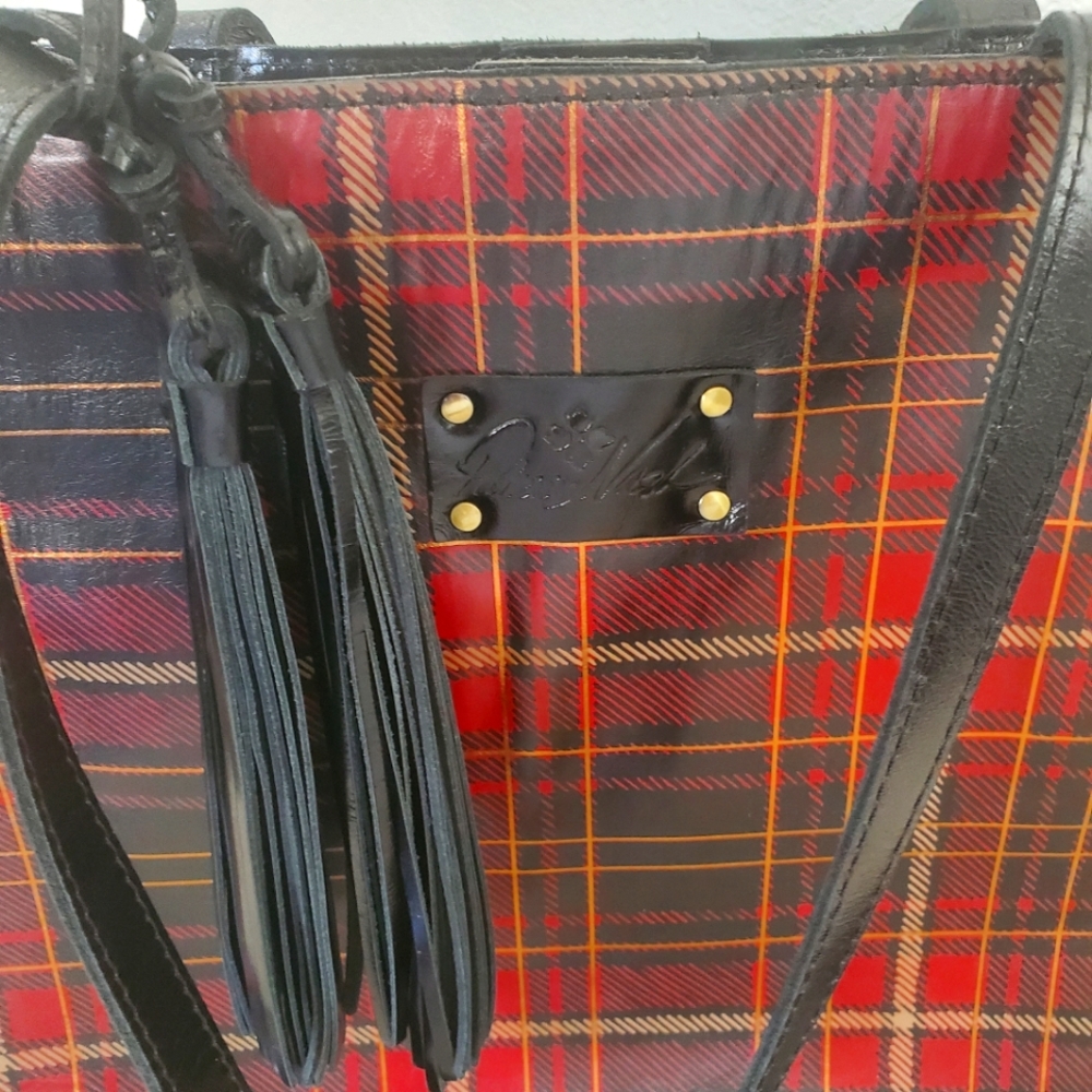 Patricia Nash Leather purse